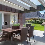 Strand Cottage